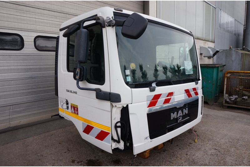 MAN F99L10 TGM 6 CYL 81.60000-7786 - Kabiin ja interjöör - Veoauto: pilt 2 MAN F99L10 TGM 6 CYL 81.60000-7786 - Kabiin ja interjöör - Veoauto: pilt 2
