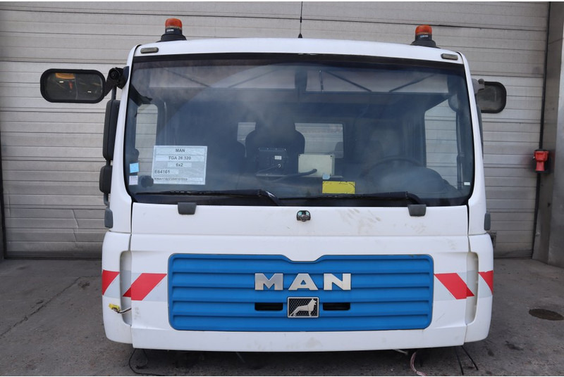 MAN F99L17 TGA - Kabiin ja interjöör - Veoauto: pilt 1 MAN F99L17 TGA - Kabiin ja interjöör - Veoauto: pilt 1