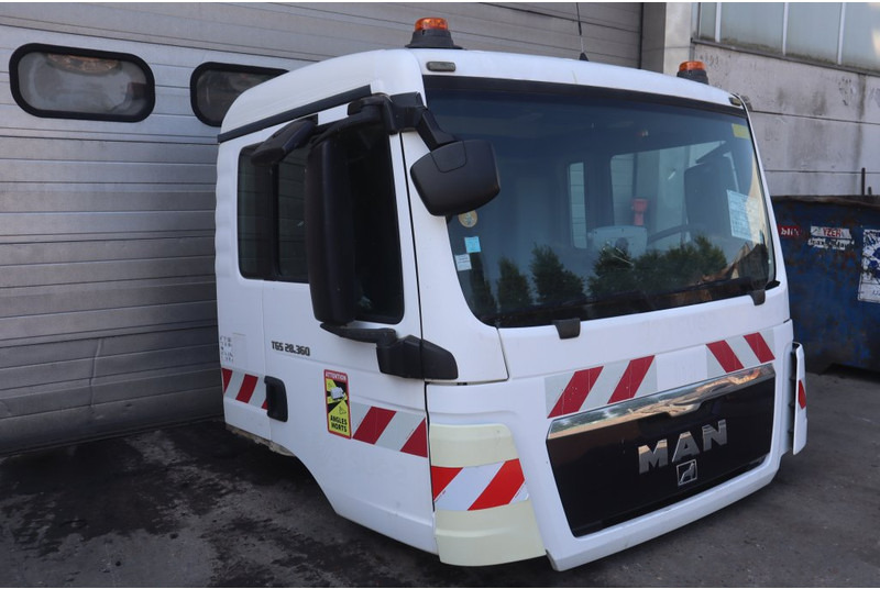 MAN F99L17 TGS - Kabiin ja interjöör - Veoauto: pilt 2 MAN F99L17 TGS - Kabiin ja interjöör - Veoauto: pilt 2