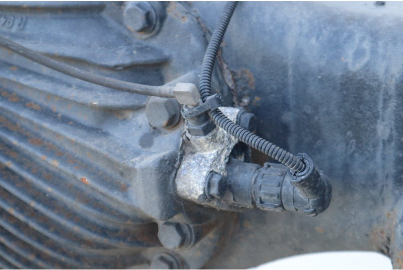 MAN HP-1352-04 28/21 X 3.00 - Tagatelg - Veoauto: pilt 3 MAN HP-1352-04 28/21 X 3.00 - Tagatelg - Veoauto: pilt 3