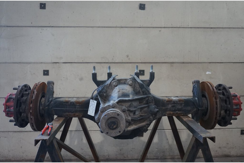 MAN HY-1350-12 37/13 - Tagatelg - Veoauto: pilt 1 MAN HY-1350-12 37/13 - Tagatelg - Veoauto: pilt 1