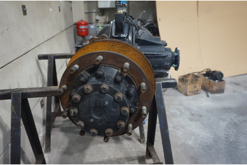 MAN HY-1350-12 38/14 - Tagatelg - Veoauto: pilt 2 MAN HY-1350-12 38/14 - Tagatelg - Veoauto: pilt 2