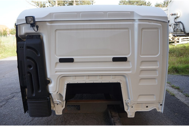 MAN TG3 NN CABINE NEW 81.60001.6003 - Kabiin ja interjöör - Veoauto: pilt 4 MAN TG3 NN CABINE NEW 81.60001.6003 - Kabiin ja interjöör - Veoauto: pilt 4