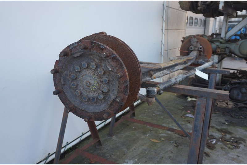 MAN V9-82L-23 - Esitelg - Veoauto: pilt 3 MAN V9-82L-23 - Esitelg - Veoauto: pilt 3