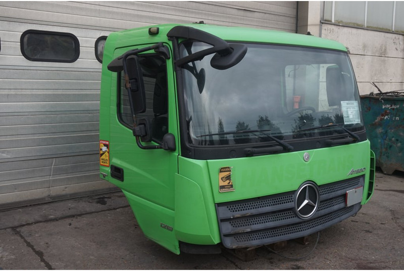 Mercedes-Benz ATEGO MP4 4CYL - Kabiin ja interjöör - Veoauto: pilt 2 Mercedes-Benz ATEGO MP4 4CYL - Kabiin ja interjöör - Veoauto: pilt 2