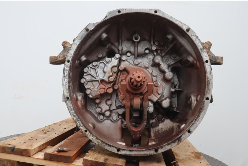 ZF 16S151OD+INT F2000 - Käigukast - Veoauto: pilt 2 ZF 16S151OD+INT F2000 - Käigukast - Veoauto: pilt 2