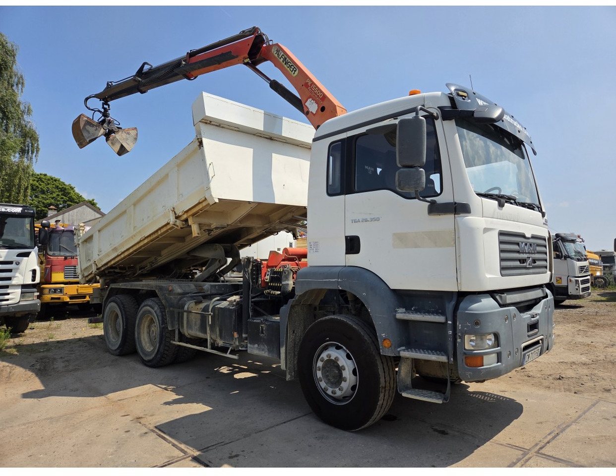 MAN TGA 26.350 6X4 BORDMATIC TIPPER CRANE PALFINGER PK15500 - Kallurauto, Kraanaga veoauto: pilt 4 MAN TGA 26.350 6X4 BORDMATIC TIPPER CRANE PALFINGER PK15500 - Kallurauto, Kraanaga veoauto: pilt 4