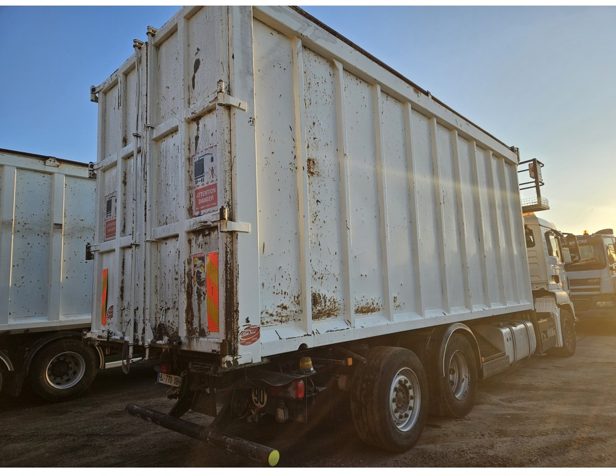MAN TGS 26.400 6x2 steering axle lenk Tipper Crane Jonsered 1320 Z - Kallurauto, Kraanaga veoauto: pilt 5 MAN TGS 26.400 6x2 steering axle lenk Tipper Crane Jonsered 1320 Z - Kallurauto, Kraanaga veoauto: pilt 5