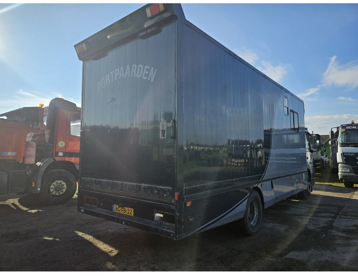Mercedes Atego 1217 L 4x2 Horse transport Dutch Truck - Hobuseauto: pilt 2 Mercedes Atego 1217 L 4x2 Horse transport Dutch Truck - Hobuseauto: pilt 2