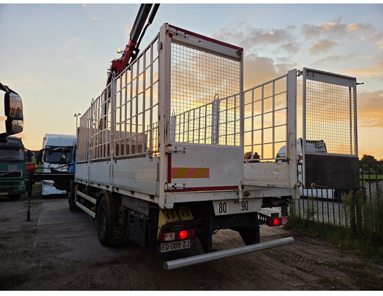 Renault C 280 4X2 Palfinger PK12002 EH Kran Crane Remote Control Automat flatbed truck - Madelveok/ Platvormveok, Kraanaga veoauto: pilt 2 Renault C 280 4X2 Palfinger PK12002 EH Kran Crane Remote Control Automat flatbed truck - Madelveok/ Platvormveok, Kraanaga veoauto: pilt 2