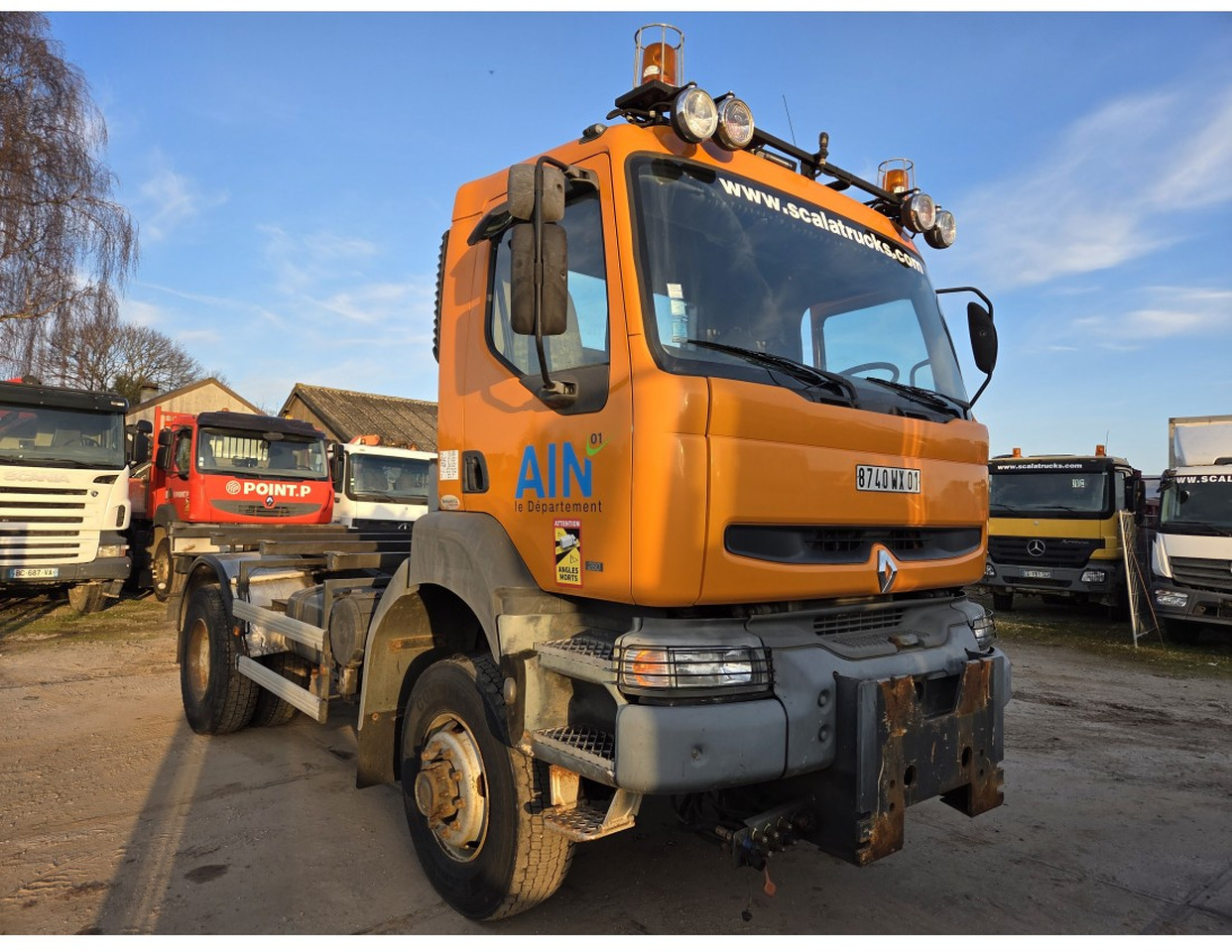 Renault Kerax 260 4x4 Chassis Manual Gearbox Mechanical pump Pompe Mecanique - Kabiinišassiiga veoauto: pilt 3 Renault Kerax 260 4x4 Chassis Manual Gearbox Mechanical pump Pompe Mecanique - Kabiinišassiiga veoauto: pilt 3