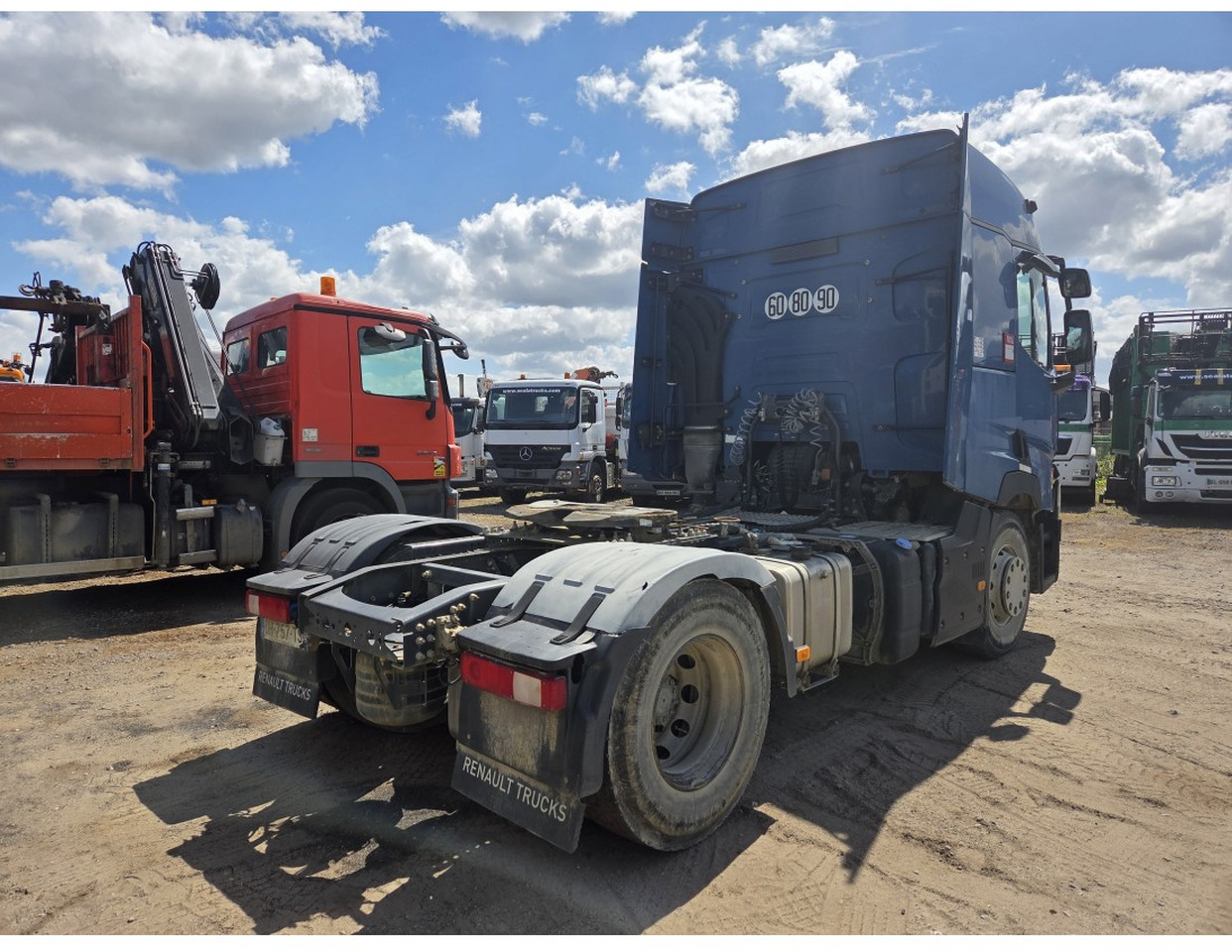 Renault T 460 4X2 Tractor Unit Retarder Hydraulic - Sadulveok: pilt 2 Renault T 460 4X2 Tractor Unit Retarder Hydraulic - Sadulveok: pilt 2
