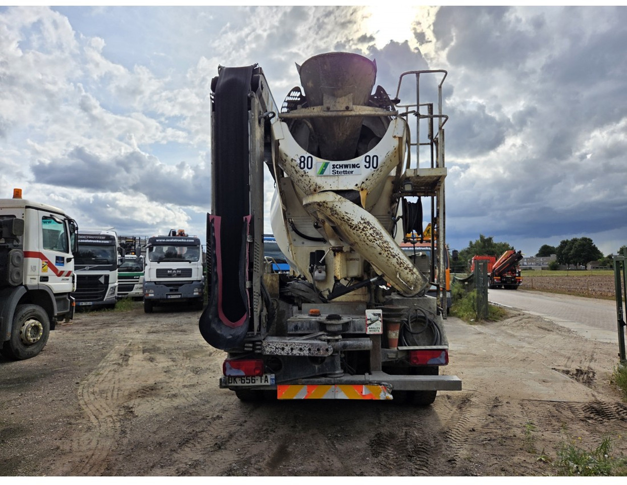 TGS 35.400 8X4 Concrete Mixer Stetter Euro 6 Steelsuspension - Autobetoonisegisti: pilt 3 TGS 35.400 8X4 Concrete Mixer Stetter Euro 6 Steelsuspension - Autobetoonisegisti: pilt 3