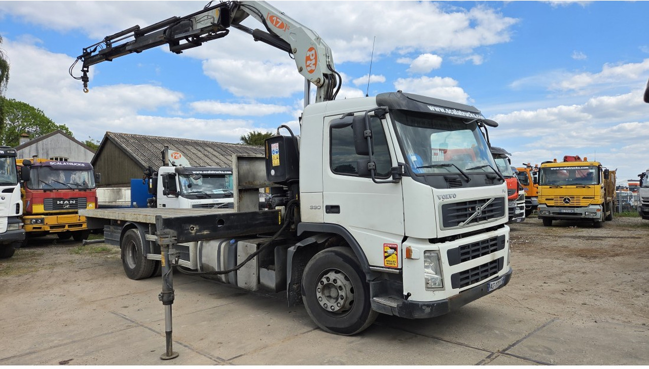 VOLVO FM 330 FLATBED 4X2 PM 17 LC 17 TON - Madelveok/ Platvormveok, Kraanaga veoauto: pilt 4 VOLVO FM 330 FLATBED 4X2 PM 17 LC 17 TON - Madelveok/ Platvormveok, Kraanaga veoauto: pilt 4