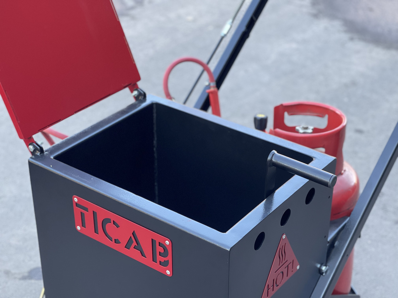 TICAB Mini Crack Sealing Machine , Hand Push Crack Fill Machine, Manufacturer, - Gudronaator: pilt 4 TICAB Mini Crack Sealing Machine , Hand Push Crack Fill Machine, Manufacturer, - Gudronaator: pilt 4