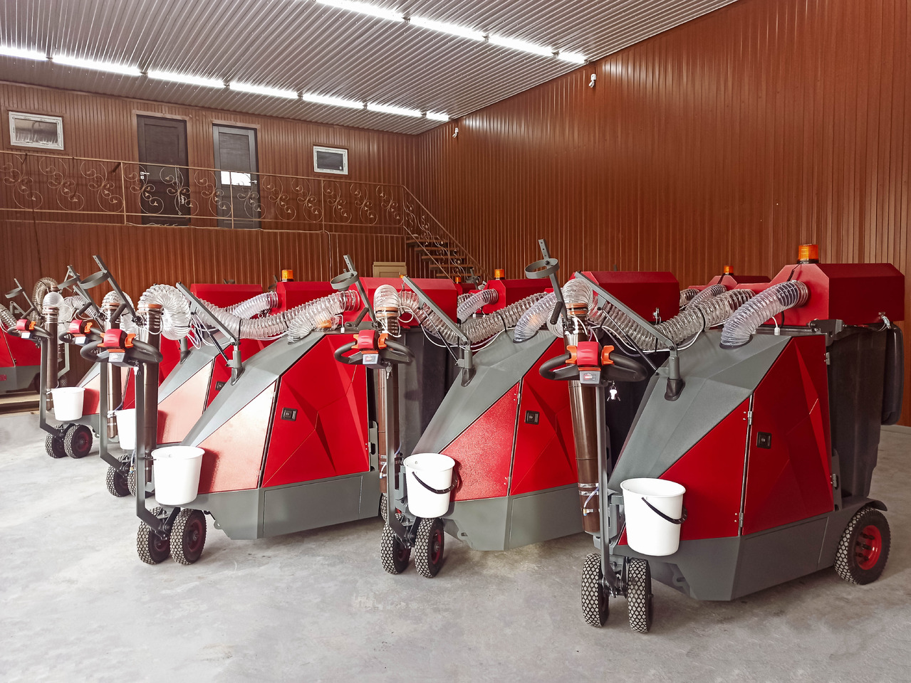 ТІСАВ Street Vacuum Cleaner, Outdoor Vacuum Sweeper, Manufacturer, City Ant - Tööstuslik tolmuimeja: pilt 3 ТІСАВ Street Vacuum Cleaner, Outdoor Vacuum Sweeper, Manufacturer, City Ant - Tööstuslik tolmuimeja: pilt 3