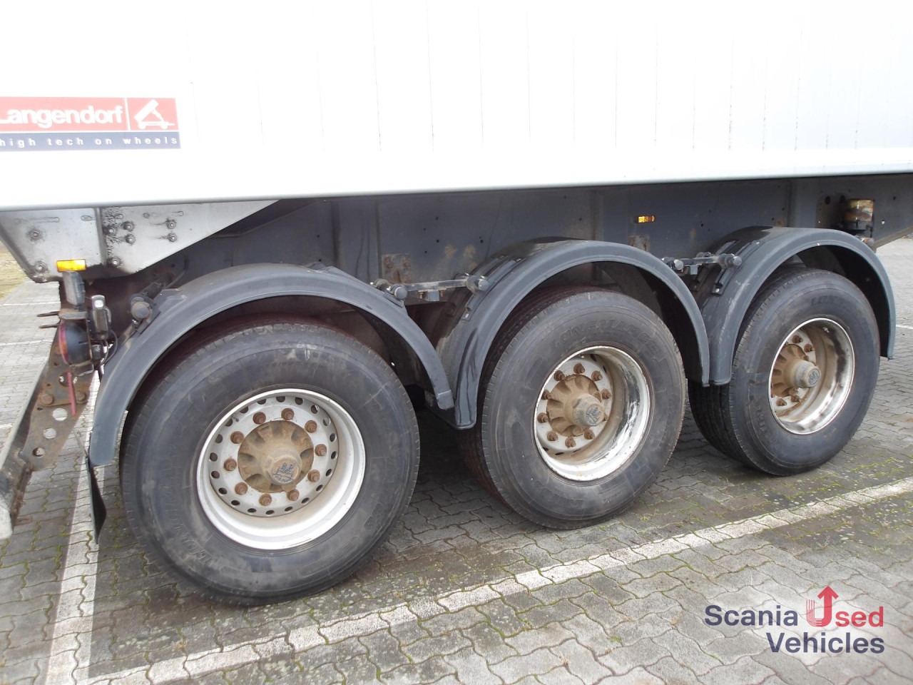 LANGENDORF SKA 24/30 - 29m³ - ALUKASTEN - LIFT - BPW - - Kallur-poolhaagis: pilt 5 LANGENDORF SKA 24/30 - 29m³ - ALUKASTEN - LIFT - BPW - - Kallur-poolhaagis: pilt 5