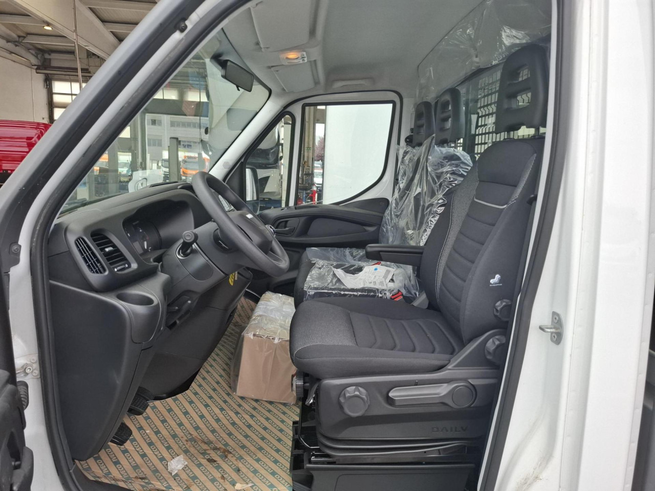 IVECO Daily 35C14 - Kaubik: pilt 5 IVECO Daily 35C14 - Kaubik: pilt 5