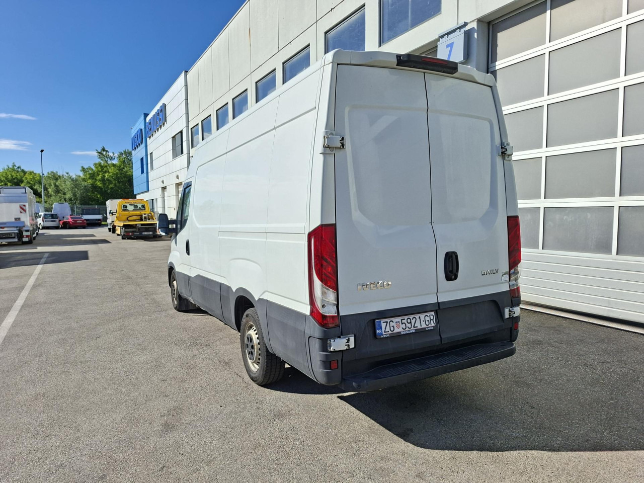 IVECO Daily 35S14V - Tarbesõiduk külmik: pilt 4 IVECO Daily 35S14V - Tarbesõiduk külmik: pilt 4