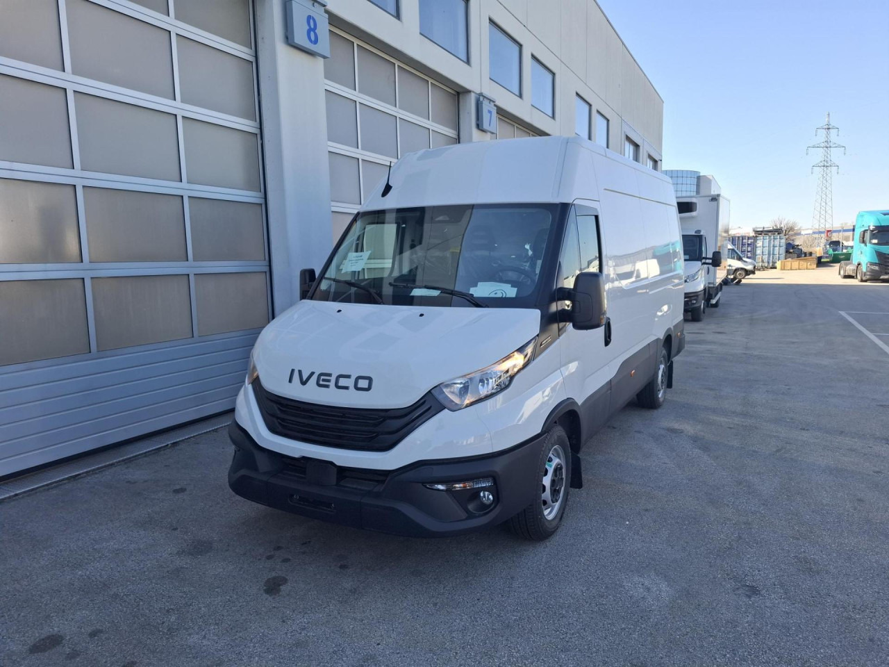 IVECO Daily 35S14V - Mikrobuss: pilt 1 IVECO Daily 35S14V - Mikrobuss: pilt 1
