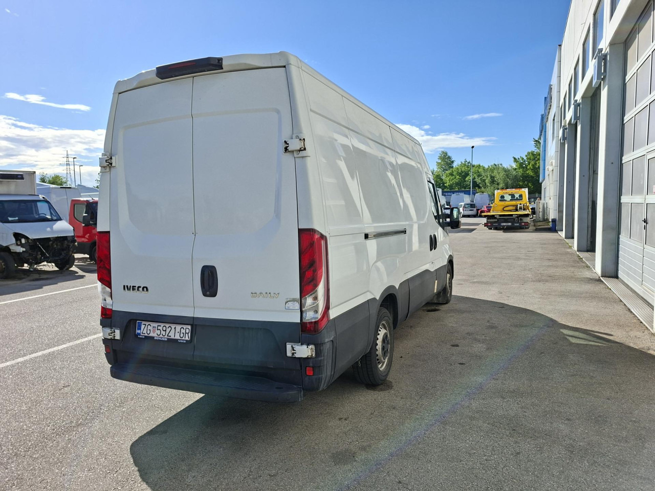 IVECO Daily 35S14V - Tarbesõiduk külmik: pilt 3 IVECO Daily 35S14V - Tarbesõiduk külmik: pilt 3