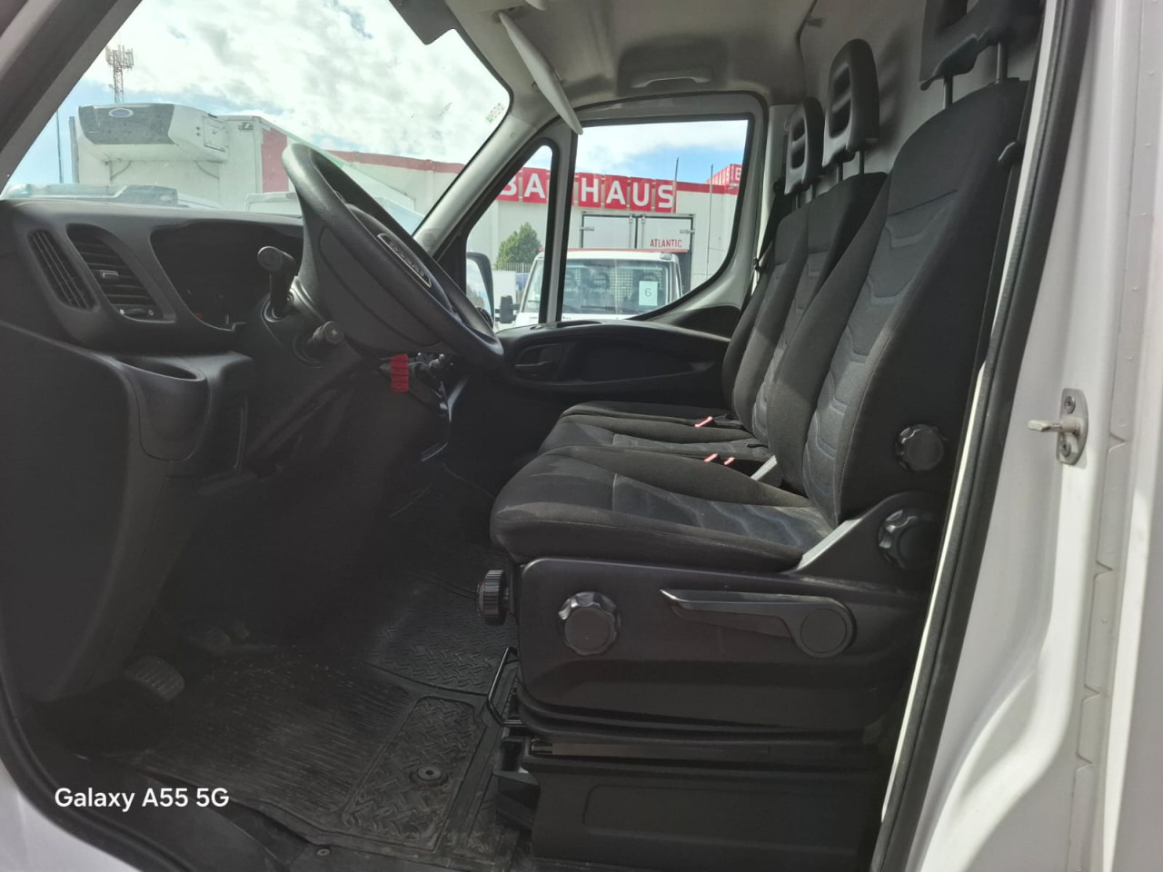 IVECO Daily 35S16V - Mikrobuss: pilt 4 IVECO Daily 35S16V - Mikrobuss: pilt 4