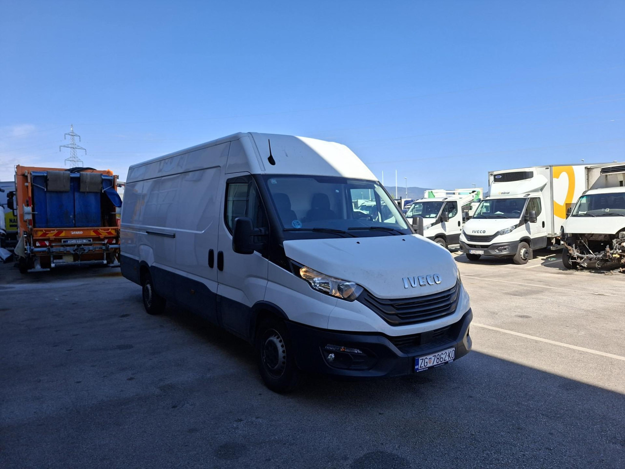 IVECO Daily 35S16V - Mikrobuss: pilt 1 IVECO Daily 35S16V - Mikrobuss: pilt 1