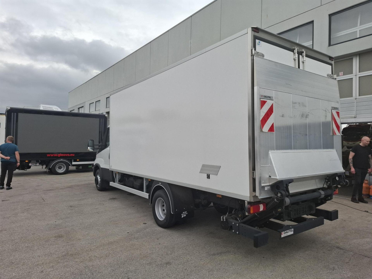 IVECO Daily 70C18H - Tarbesõiduk külmik: pilt 3 IVECO Daily 70C18H - Tarbesõiduk külmik: pilt 3