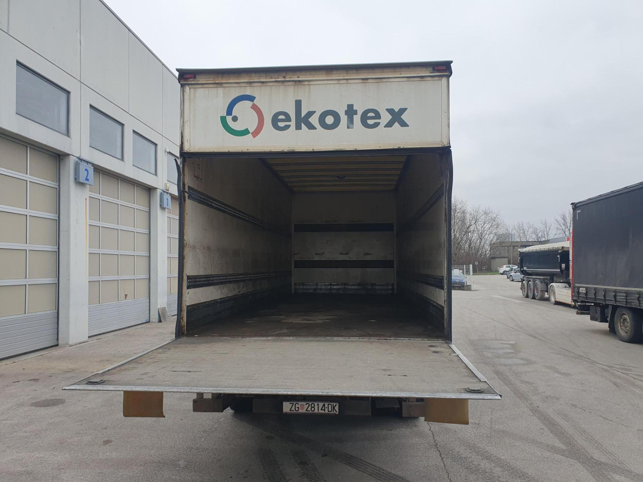 Kasti veoauto MAN TGM 18.330: pilt 6