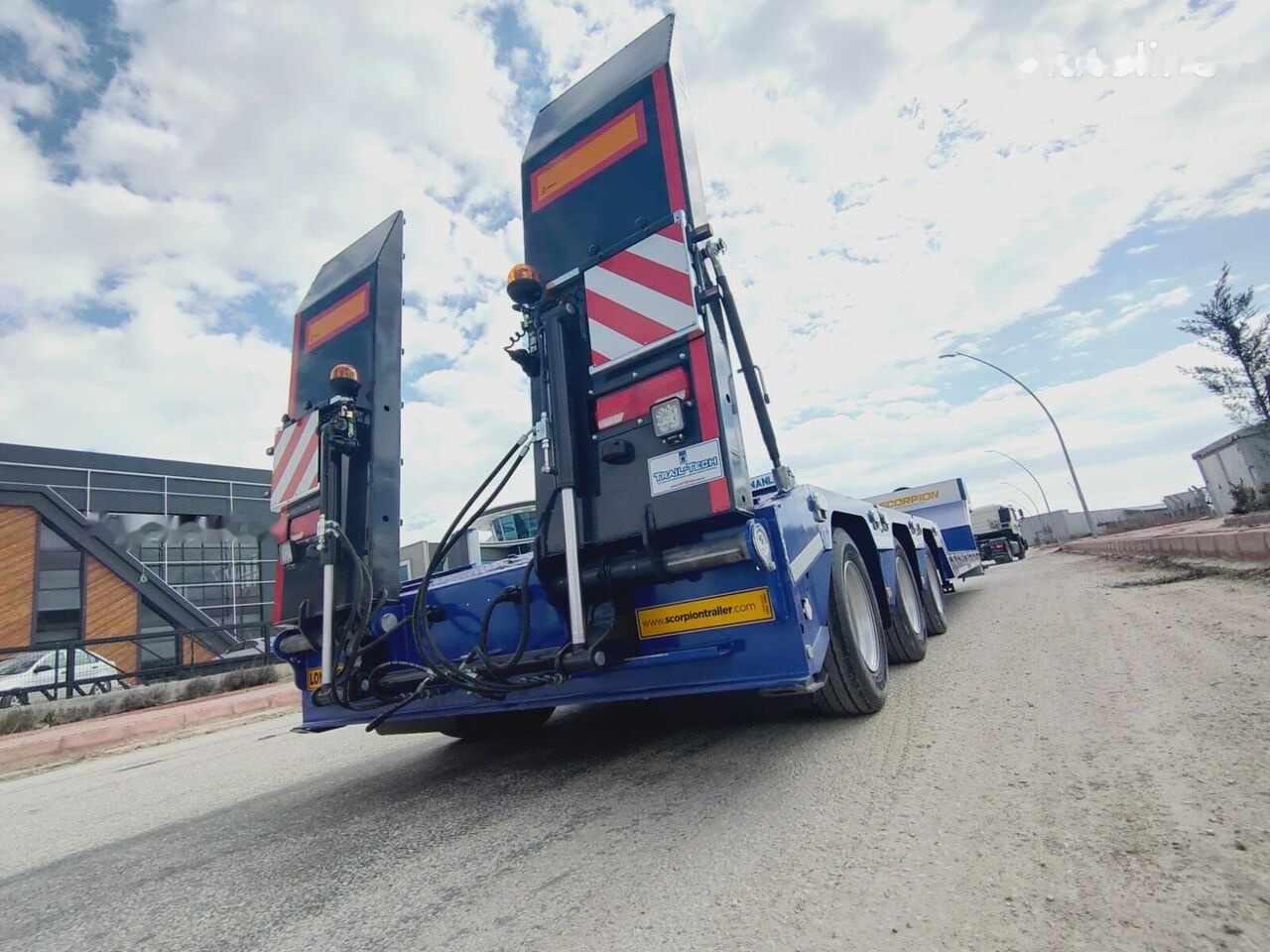 Scorpion Trailer 2024 SEMI TRAILER LOWBED - Madal platvormpoolhaagis: pilt 1 Scorpion Trailer 2024 SEMI TRAILER LOWBED - Madal platvormpoolhaagis: pilt 1