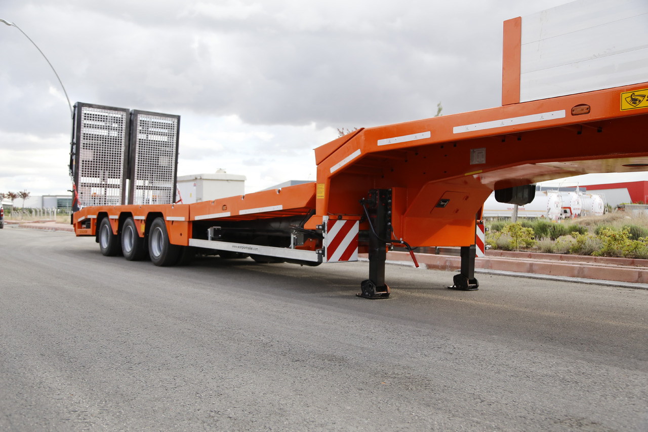 Scorpion Trailer SCORPION TRAILER 3 AXLE LOWBED SEMI TRAILER (CUSTOMIZED) - Madal platvormpoolhaagis: pilt 2 Scorpion Trailer SCORPION TRAILER 3 AXLE LOWBED SEMI TRAILER (CUSTOMIZED) - Madal platvormpoolhaagis: pilt 2