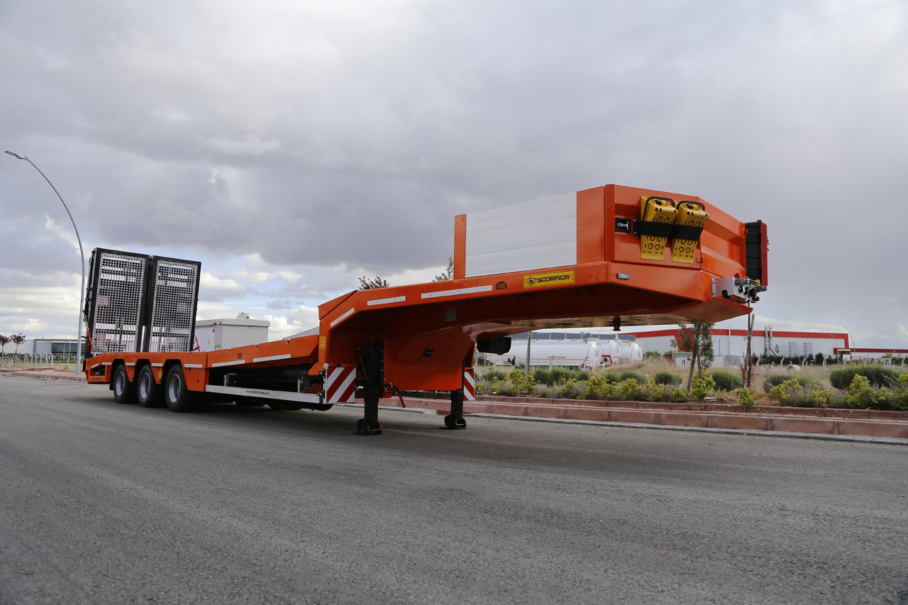 Scorpion Trailer SCORPION TRAILER 3 AXLE LOWBED SEMI TRAILER (CUSTOMIZED) - Madal platvormpoolhaagis: pilt 1 Scorpion Trailer SCORPION TRAILER 3 AXLE LOWBED SEMI TRAILER (CUSTOMIZED) - Madal platvormpoolhaagis: pilt 1