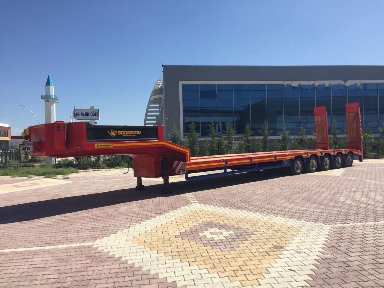 Scorpion Trailer SCORPION TRAILER NEW 5 AXLE LOWBED SEMI TRAILER (MANUFACTURER COMPANY) - Madal platvormpoolhaagis: pilt 2 Scorpion Trailer SCORPION TRAILER NEW 5 AXLE LOWBED SEMI TRAILER (MANUFACTURER COMPANY) - Madal platvormpoolhaagis: pilt 2