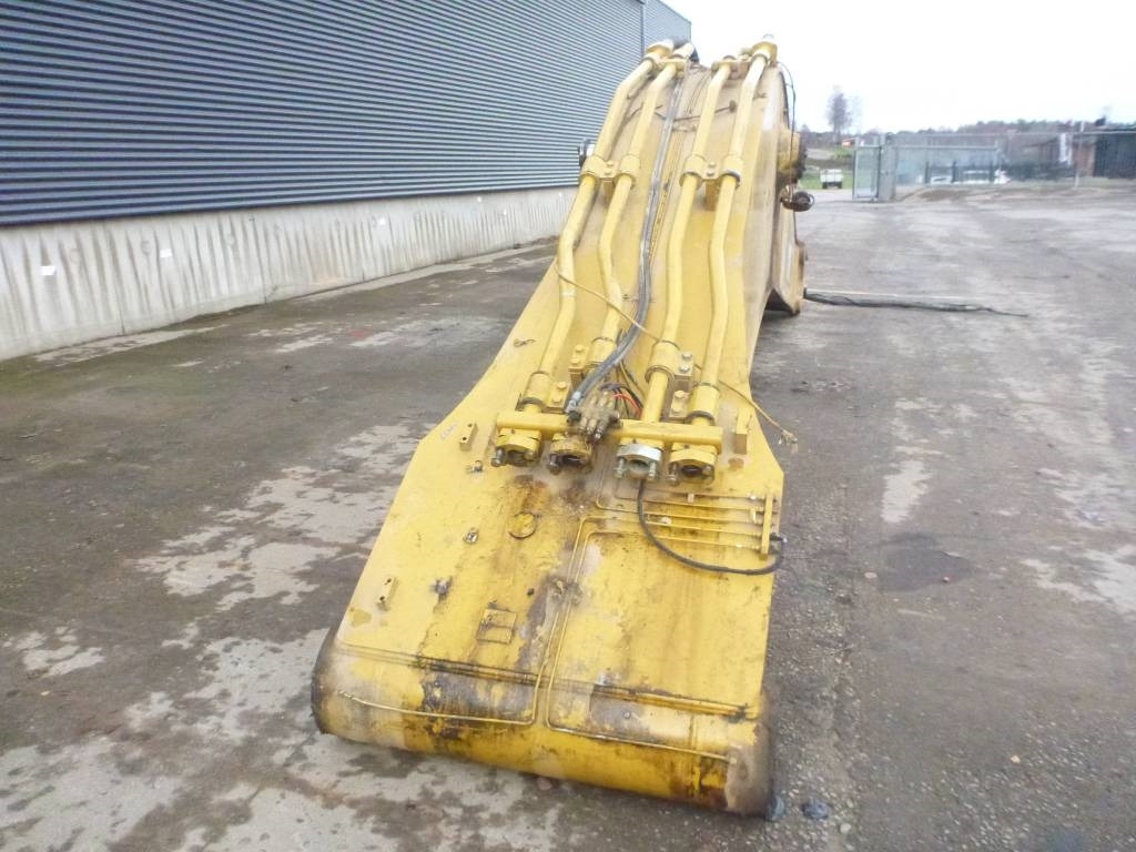 CAT 374 D, 297-7355 - Poom - Ehitusmasinad: pilt 3 CAT 374 D, 297-7355 - Poom - Ehitusmasinad: pilt 3
