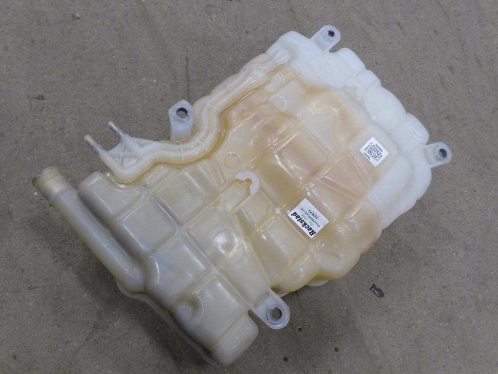 Expansionskärl Scania R-serie - Radiaator - Veoauto: pilt 1 Expansionskärl Scania R-serie - Radiaator - Veoauto: pilt 1
