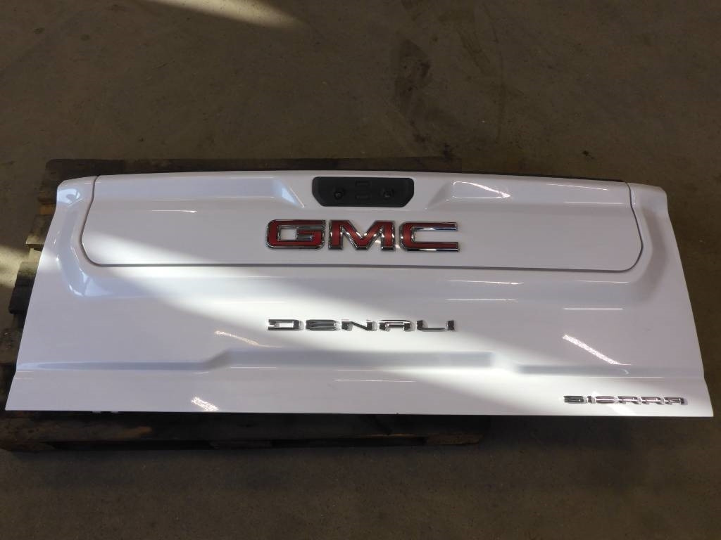GMC Denali 2021 Flakläm - Kabiin - Veoauto: pilt 1 GMC Denali 2021 Flakläm - Kabiin - Veoauto: pilt 1