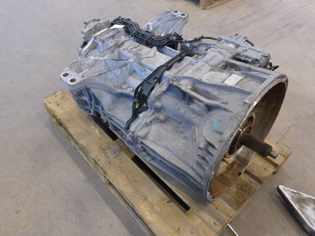 Mercedes-Benz A9602616803 - Käigukast - Veoauto: pilt 1 Mercedes-Benz A9602616803 - Käigukast - Veoauto: pilt 1