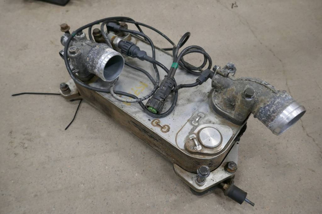 Scania Olejekylare Retarder - Käigukast - Veoauto: pilt 1 Scania Olejekylare Retarder - Käigukast - Veoauto: pilt 1