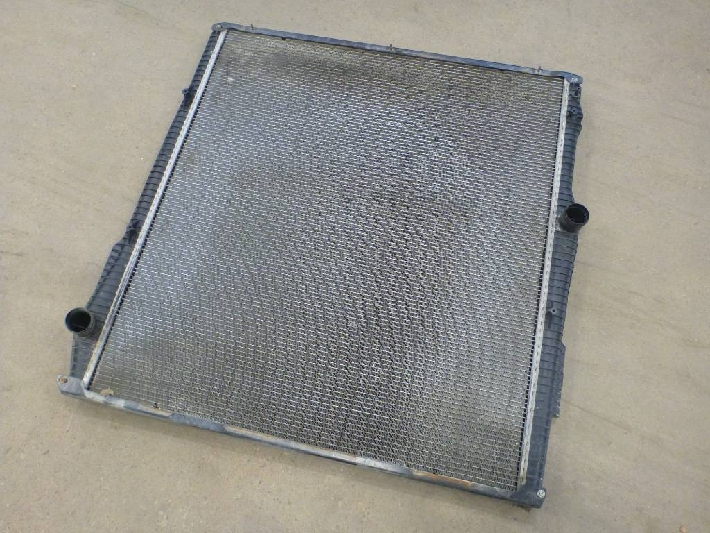Scania R 580 - Radiaator - Veoauto: pilt 1 Scania R 580 - Radiaator - Veoauto: pilt 1