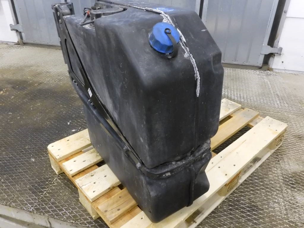 Scania R770 Adblue tank - Raam/ Konstruktsioon - Veoauto: pilt 1 Scania R770 Adblue tank - Raam/ Konstruktsioon - Veoauto: pilt 1