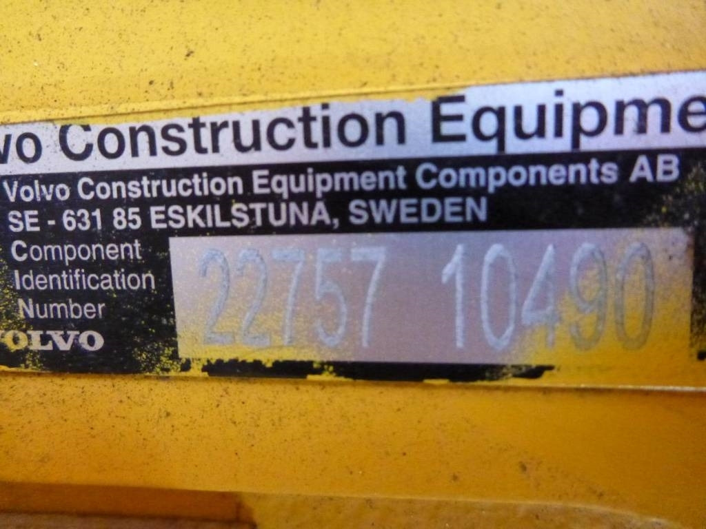 Volvo L220 växellåda 22757 - Käigukast - Ehitusmasinad: pilt 5 Volvo L220 växellåda 22757 - Käigukast - Ehitusmasinad: pilt 5