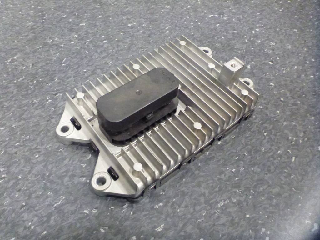 Volvo Styrenhet, VOE 60100012 - Elektrisüsteem - Ehitusmasinad: pilt 1 Volvo Styrenhet, VOE 60100012 - Elektrisüsteem - Ehitusmasinad: pilt 1
