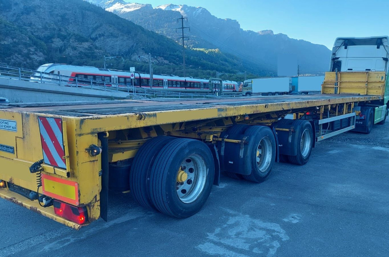 Goldhofer SPZ DL 3-36/80A, 56ton Goldhofer SPZ DL 3-36/80A, 56ton, 3m teleskop - Madal platvormpoolhaagis: pilt 2 Goldhofer SPZ DL 3-36/80A, 56ton Goldhofer SPZ DL 3-36/80A, 56ton, 3m teleskop - Madal platvormpoolhaagis: pilt 2