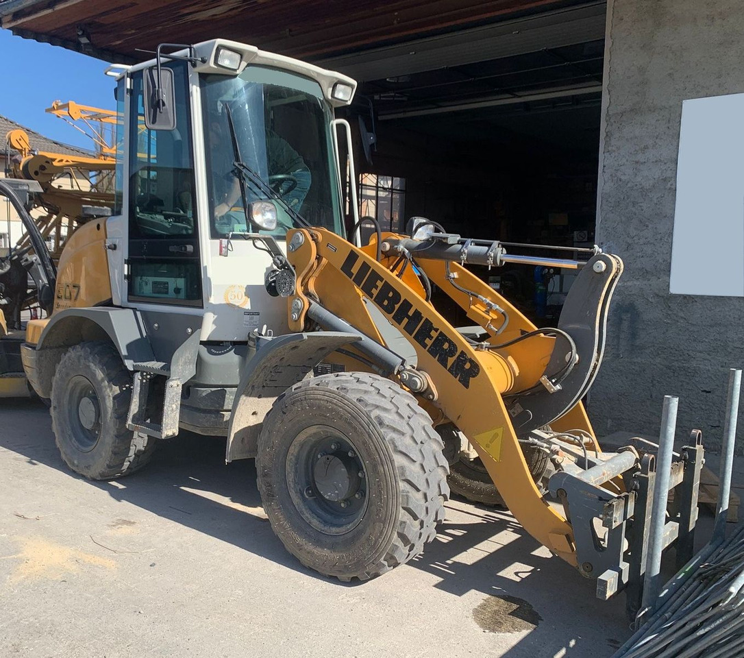 Liebherr L507, Gabel+Schaufel, ONLY 850hours - Rataslaadur: pilt 2 Liebherr L507, Gabel+Schaufel, ONLY 850hours - Rataslaadur: pilt 2
