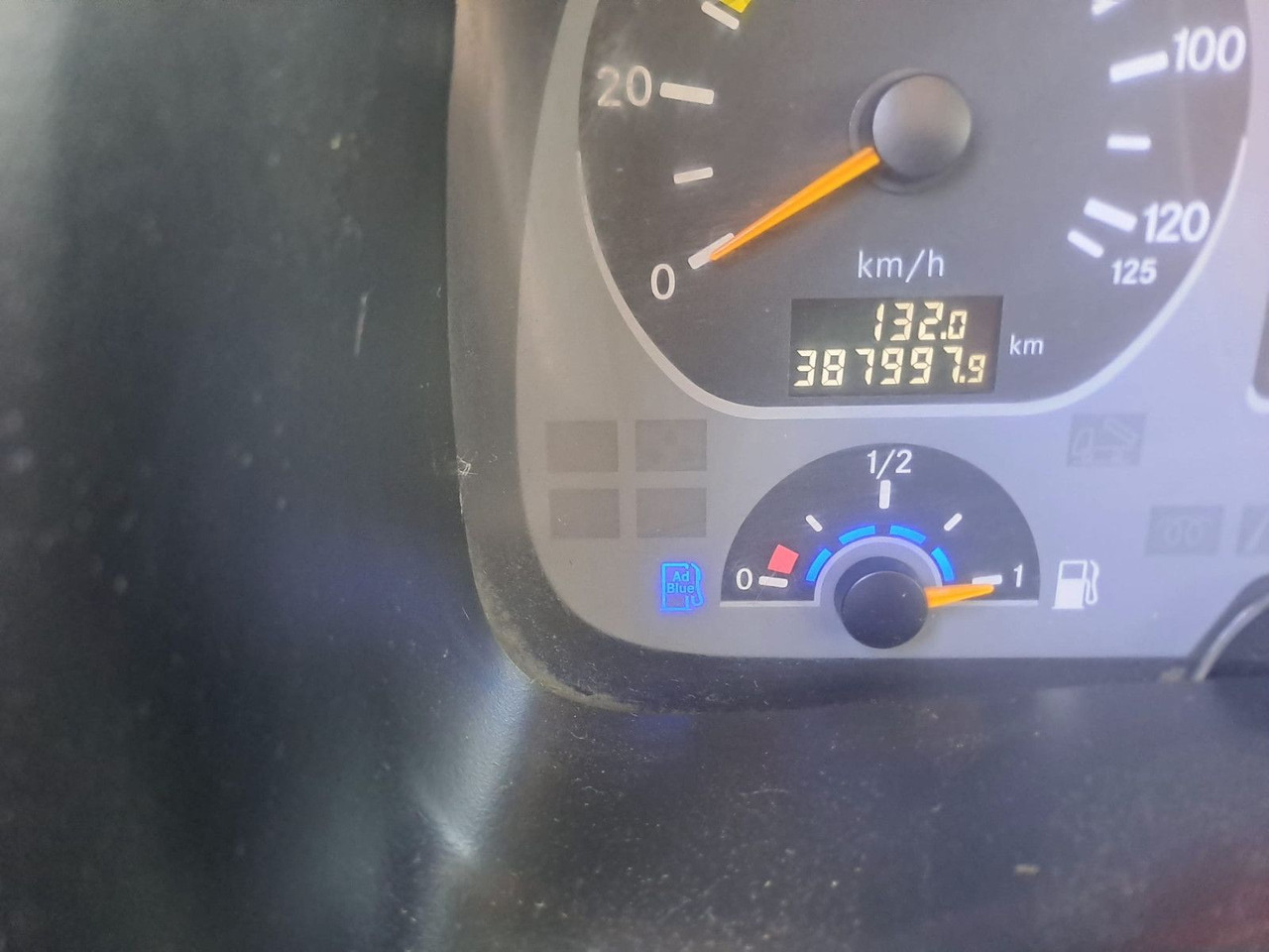 Kallurauto Mercedes-Benz Actros 4448 10x4, E5, EPS, MP-2, Retarder: pilt 13 Kallurauto Mercedes-Benz Actros 4448 10x4, E5, EPS, MP-2, Retarder: pilt 13