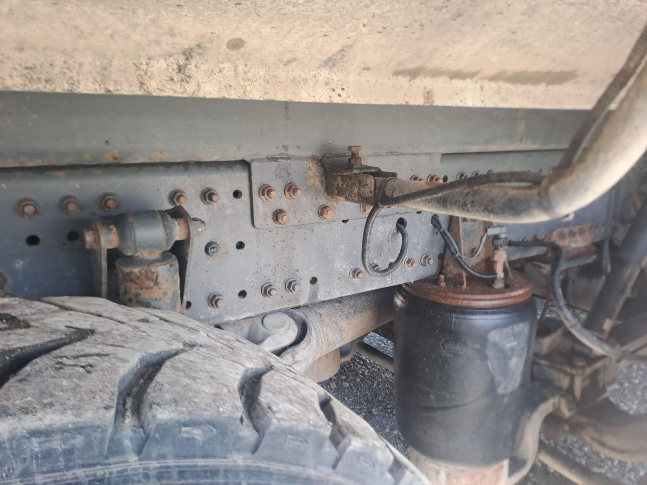 Kallurauto Mercedes-Benz Actros 4448 10x4, E5, EPS, MP-2, Retarder: pilt 18 Kallurauto Mercedes-Benz Actros 4448 10x4, E5, EPS, MP-2, Retarder: pilt 18