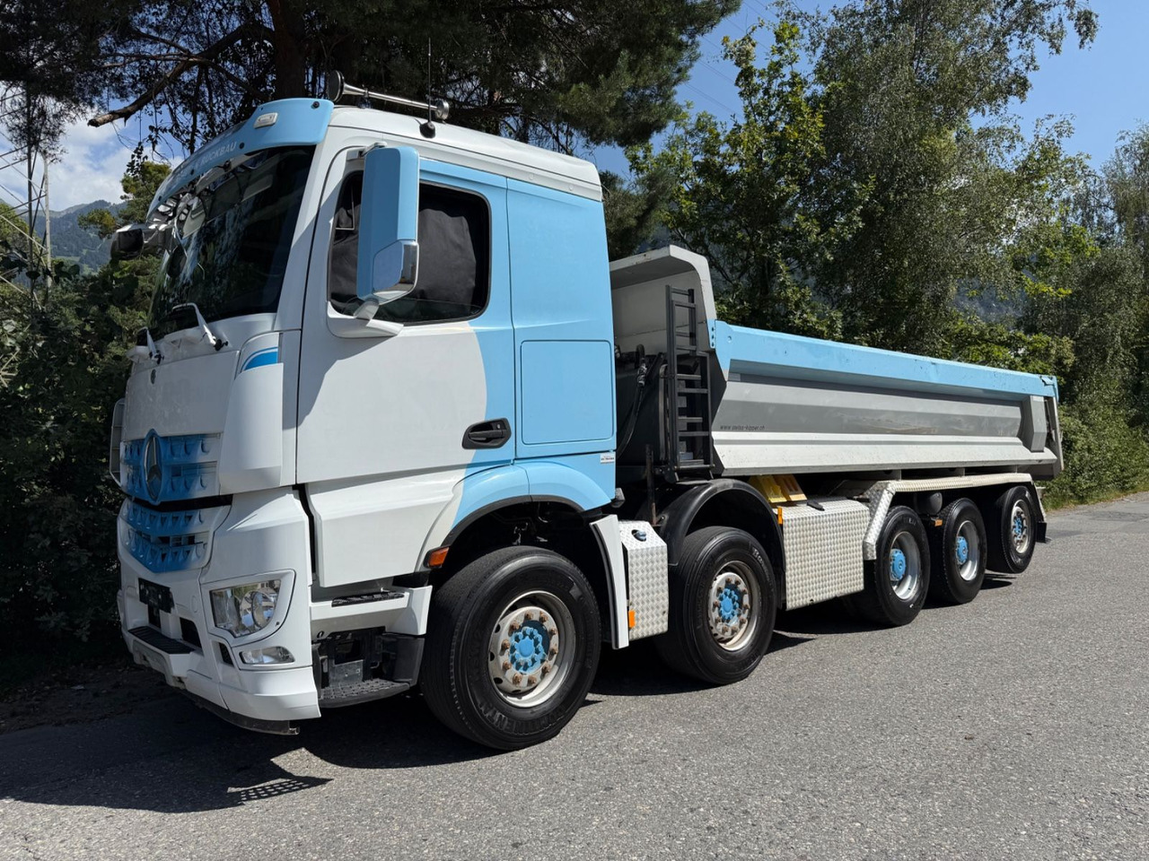 Mercedes-Benz Arocs 4451 10x4, E6, Swiss Kipper, Dumper - Kallurauto: pilt 2 Mercedes-Benz Arocs 4451 10x4, E6, Swiss Kipper, Dumper - Kallurauto: pilt 2