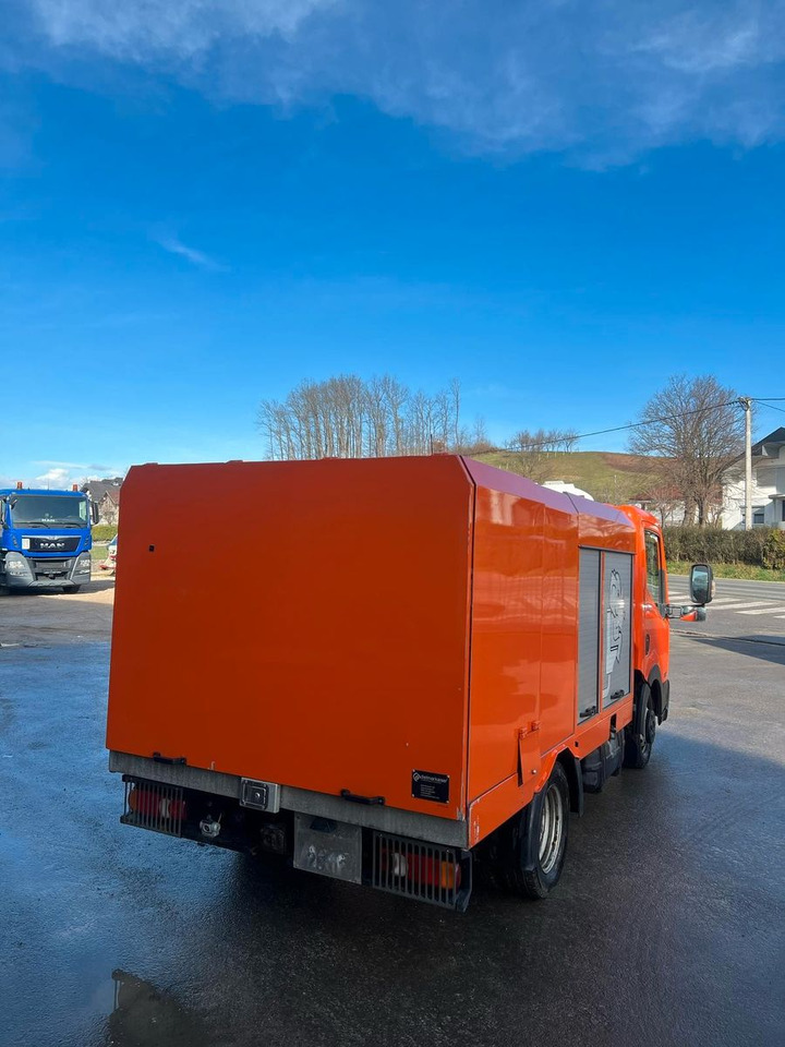 Nissan NT400 Cabstar, Dietmar Kaiser, 160bar, Hochdruck - Vaakumveok: pilt 3 Nissan NT400 Cabstar, Dietmar Kaiser, 160bar, Hochdruck - Vaakumveok: pilt 3