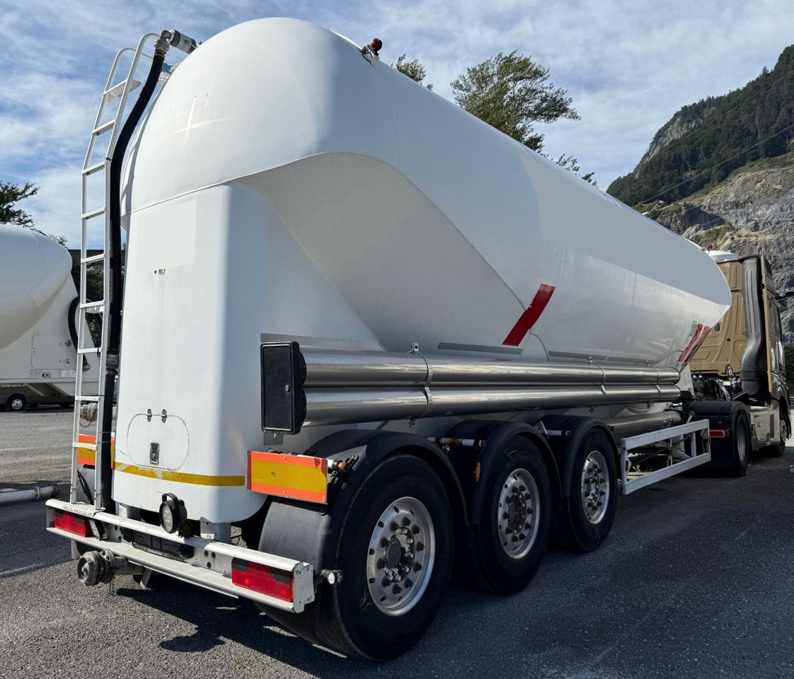 OMEPS CM , Silo Zement - Silo poolhaagis: pilt 3 OMEPS CM , Silo Zement - Silo poolhaagis: pilt 3