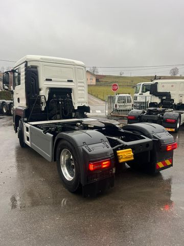 MAN TGS 18.420 4x2, Euro 6c, ADR, ALU, 2x MAN TGS 18.420 4x2, Euro 6c, ADR, ALU, 2x - Sadulveok: pilt 4 MAN TGS 18.420 4x2, Euro 6c, ADR, ALU, 2x MAN TGS 18.420 4x2, Euro 6c, ADR, ALU, 2x - Sadulveok: pilt 4
